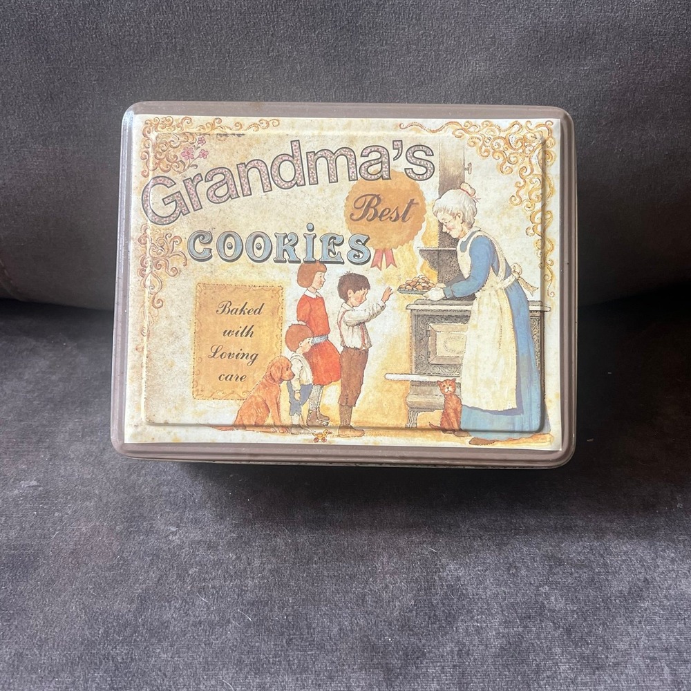 Vintage Keller Charles Tin "Grandma's‎ Best Cookies"